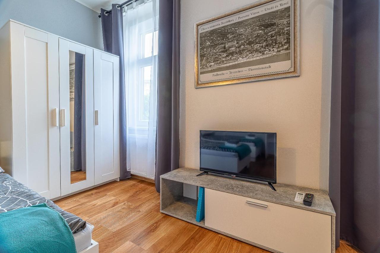 Jonas Apartments - Great Location Near Bratislava City Center Exterior foto