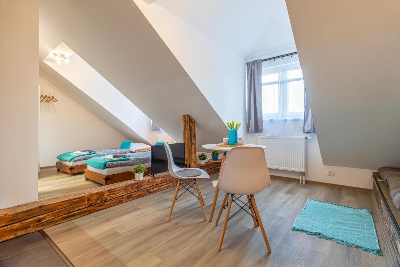 Jonas Apartments - Great Location Near Bratislava City Center Exterior foto